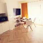 Litus-studio Met Slaapkamer Seaside